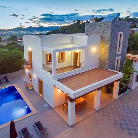 Villa Alexandra Таламанка Экстерьер фото