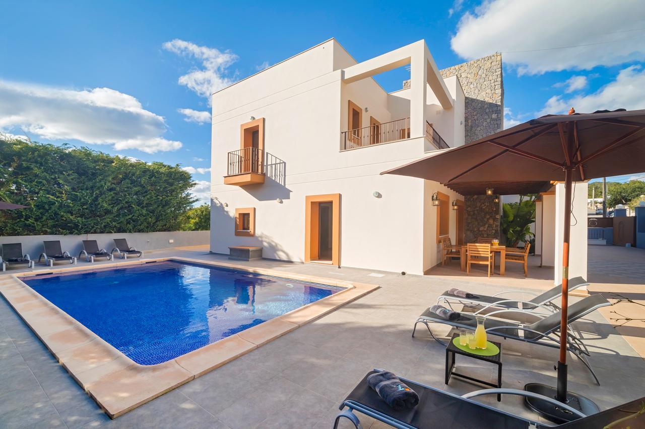 Villa Alexandra Таламанка Экстерьер фото