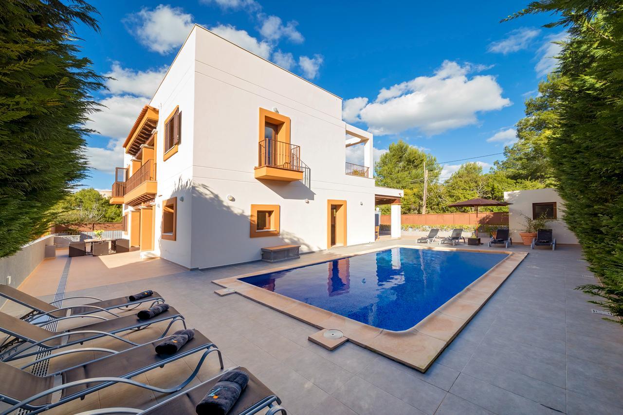 Villa Alexandra Таламанка Экстерьер фото